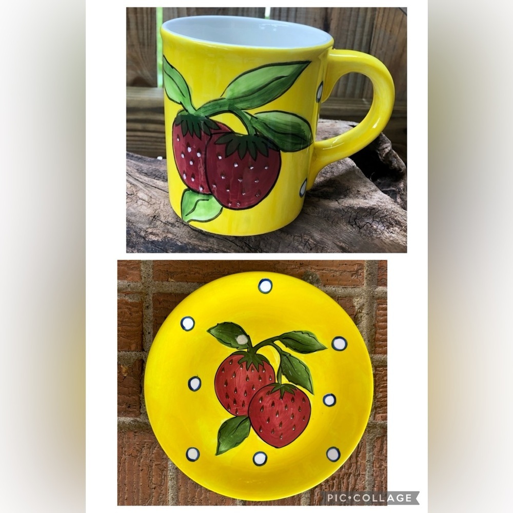 2 Piece Set Cardinal Strawberry Fruit Du Jour Yellow Ceramic 20oz Mug & Saucer